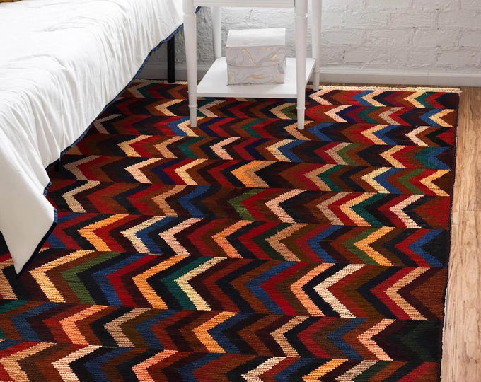 Hand-knotted Baluchi Brown and Rainbow, 3.93 x 6.56 ft