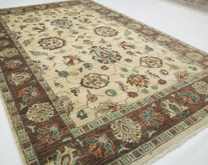 5x8 Afghan Chobi Rug – Hand-Knotted Wool, Beige Brown