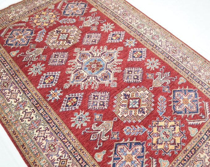 Handmade Red Wool Kazak Rug – 5x7 Geometric Oriental Rug