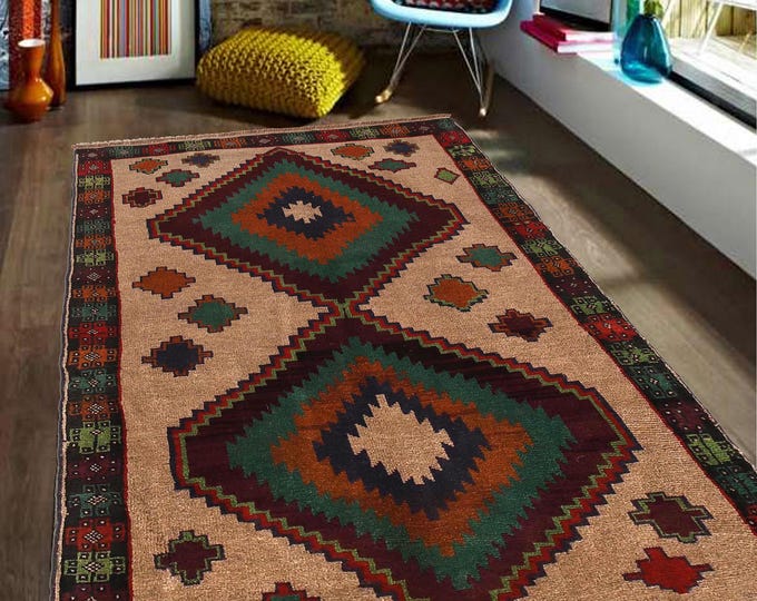 Hand-knotted Baluchi Beige and Brown, 3.93 x 6.56 ft