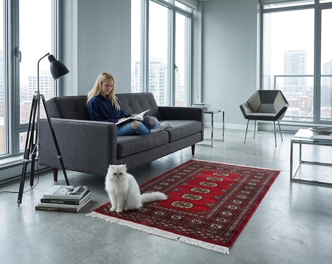 2.7 X 4.4 ft Red Geomatrical Handmade, Mori Bokhara Cotton and Wool