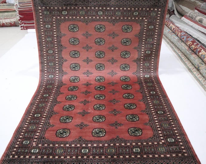 Hand Knotted Wool Mori Bokhara Rug, Peach, 5.5x8.1 Ft