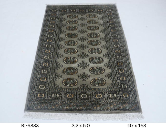 Hand-knotted Bokhara Rug, Gray Cotton and Wool, Geometric (3.2 x 5.0 ft)