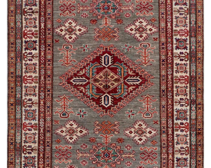 4 X 5 ft Gray and Beige Geomatrical Handmade, Super Kazak Cotton and Wool