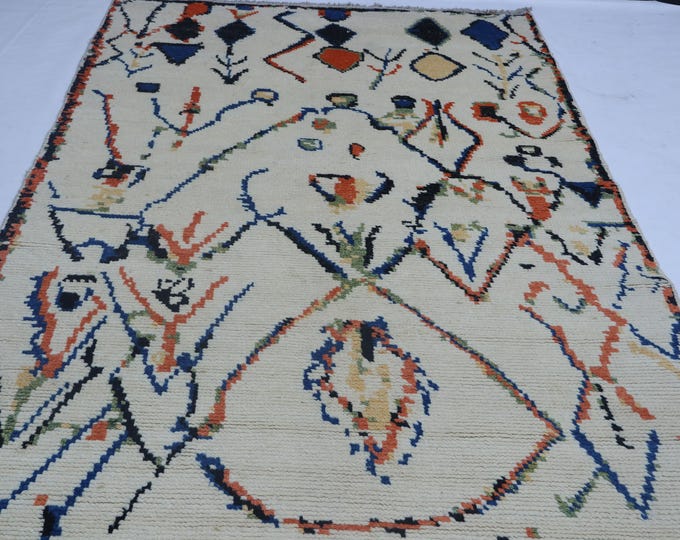 5 X 8 ft Handmade Geometrical Moroccan Rug, White, Cotton and Wool