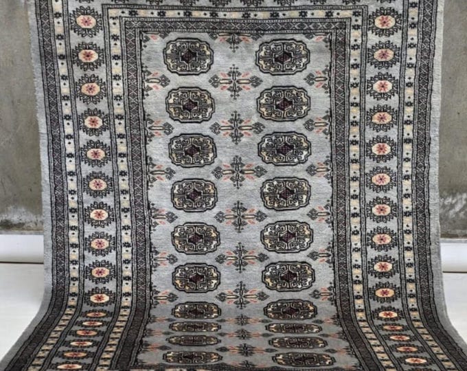 4 X 6 ft Gray Geometrical Handmade , Mori Bokhara Cotton and Wool