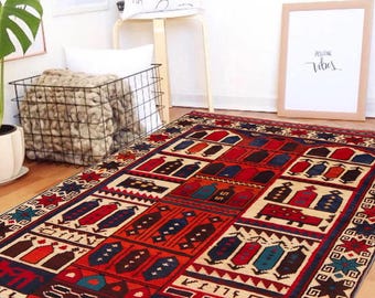 Hand-knotted Baluchi in Beige and Orange 2.95 x 4.59 ft