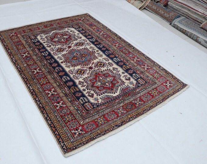 Hand-knotted Super Kazak Cotton and Wool Rug, Geomatrical in Beige base and Red border, 4.9 X 6.7 ft