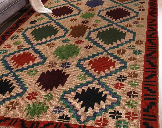 Hand-knotted Baluchi Beige and Orange, 3.93 x 6.56 ft