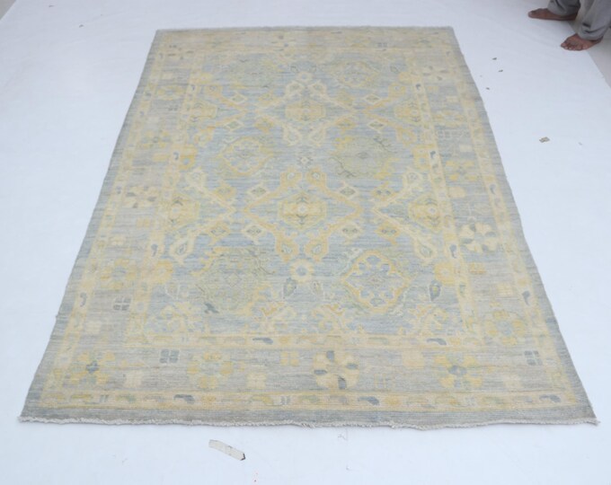 5.1 X 7.2 ft Beige Floral Handmade ,Oshak Wool