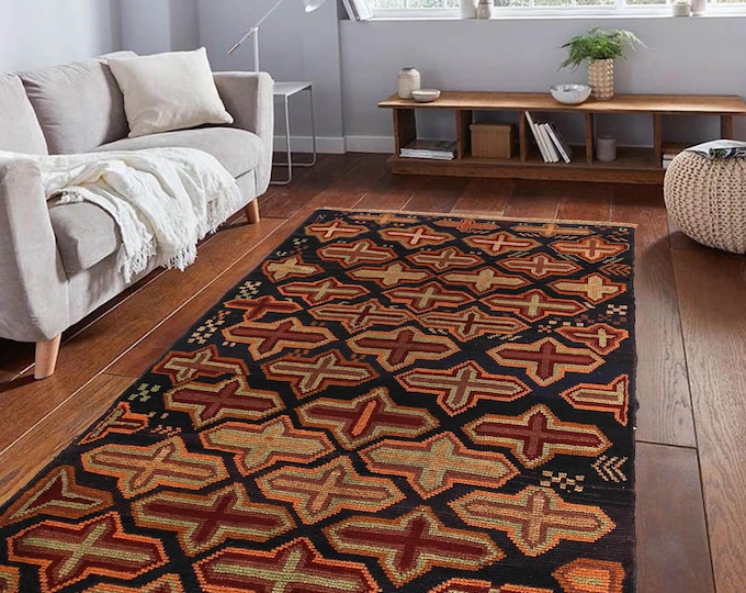 Hand-knotted Baluchi Blue and Beige, 3.93 x 6.56 ft