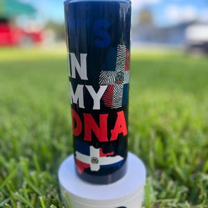 Custom Tumbler | “It’s in My DNA” Dominican Republic 20oz Skinny Tumbler – Orgullo Dominicano