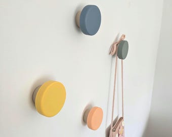 Colorful Round Wall Hooks – Playful Nursery & Kids Decor