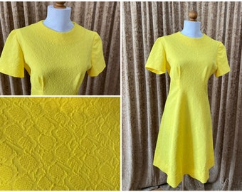 1960’s Mod Vintage Neon Yellow Shift Dress Fit and Flair Medium Large