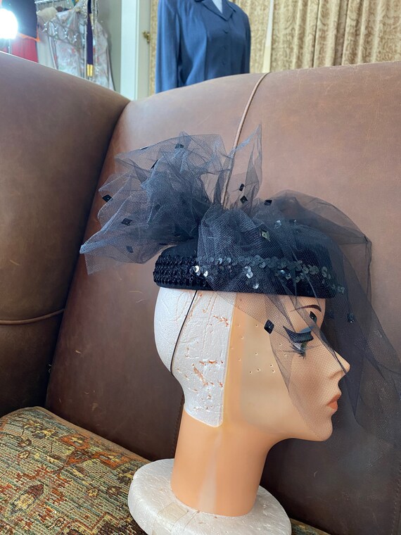 Vintage Pillbox Hat Tulle Netting Sequin Vintage … - image 3