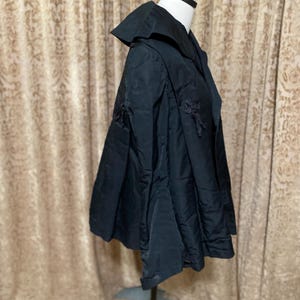 19th Century 1890 - 1900 Victorian Women&#39;s Top Jacket- Overcoat Opera Coat The Anisfield Garmet