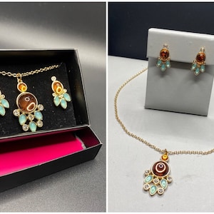 Avon Signature Collection Paradise Cove Necklace Earring Gold Tone Set NIB