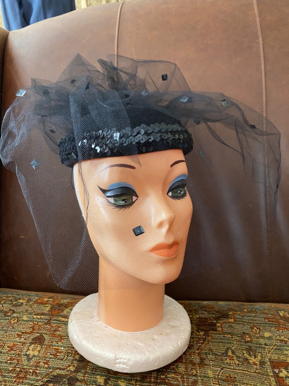 Vintage Pillbox Hat Tulle Netting Sequin Vintage … - image 2
