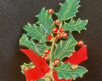 Vintage Gerry&#39;s Christmas Brooch Enamel Holly Leaves and Berries with Red Ribbon Bow