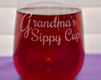 Grandma's Sippy Cup, Personalized Engraved Custom Sippy Glass for Mother's Day, Mom's Birthday, New Mom, Mum Gift, Nana Gift