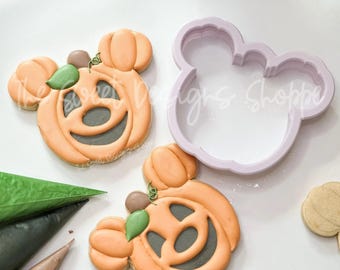 Pumpkin with Ears ( CookieCon Orlando 2023) - Cookie Cutter