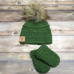 Pom Pom Baby Hat, Newborn Hat and Mitten Set, Baby Mittens, Baby Beanies for Fall, Baby Girl Hat, Boy Newborn Hat, Baby Winter Hat, Green