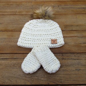 Pom Pom Baby Hat, Baby Mittens Set, Newborn Hat for Fall, Baby Girl Hat, Newborn Boy Hat, Baby Winter Hat, Baby Christmas Gift, Infant