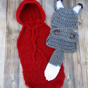 Crochet Baby Wolf Costume: Red Hooded Cape, Diaper Cover Set