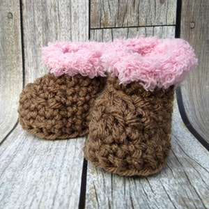 Girl Baby Booties, Crochet Baby Booties, Baby Winter Booties, Newborn Girl Boots, Baby Snow Boots, Baby Boots, Infant, Baby Girl Boots image 1