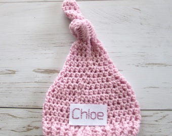 Personalized Baby Girl Hat, Newborn Top Knot Hat, Newborn Hospital Hat, Customized Baby Hat, Baby Name Announcement, Baby Photograpy Prop
