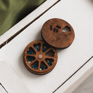 Custom pill case for purse, Wooden pill box 7 days, Weekly pill case round wooden, Pill container 7 days, Daily pill organizer cute
