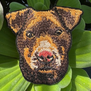 Patterdale Terrier – Embroidered Iron-On or Sew-On Dog Patch, Toller Appliqué for Jackets, Bags, Hats & More