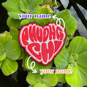 Custom Couple Name Tag Patch – Heart-Shaped Embroidered Patch with Personalized Names – Cute Iron-On Gift for Lovers, Jackets, Bags