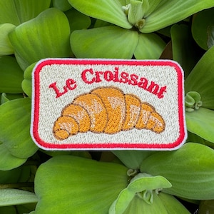Croissant France Patch: Gestickte französische Gebäck-Applikation
