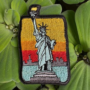 Toppa della Statua della Libertà: applicazione ricamata di souvenir di viaggio di New York