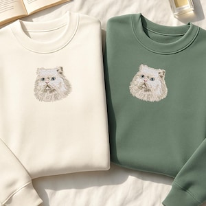 Persian Cat Embroidered Sweatshirt: Cozy Unisex Crewneck