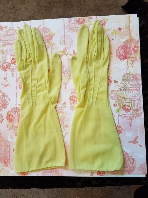 Vintage Ladies' Gloves (#13) Small Size Bright Ye… - image 1
