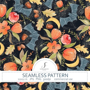 Può includere: Un motivo digitale senza cuciture con illustrazioni ad acquerello di fiori arancioni, pipistrelli blu, lune crescenti gialle, ghiande marroni e foglie di quercia verde chiaro su sfondo nero. Testo: SARA SIRONI DESIGN SEAMLESS PATTERN 12x12 in JPG PNG 300dpi commercial use.