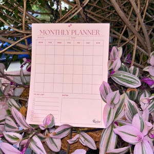 Monthly Planner Notepad | Minimalist Undated Planner