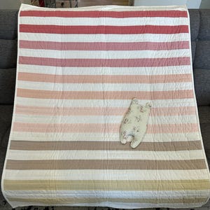 Stripe Throw Quilt Pattern PDF — 5-Size Pack — Horizontal Bands Beginner Quilt, Instant Download image 1