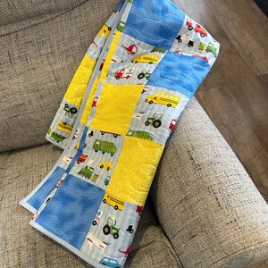 Transportation Toddler Quilt: Yellow Blue Cotton Bedroom Blanket, 44.5x40 image 3