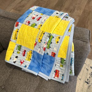 Transportation Toddler Quilt: Yellow Blue Cotton Bedroom Blanket, 44.5x40 image 10