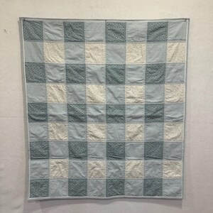 Manta para cuna de bebé con diseño de cachorro: Manta de algodón azul marino, marrón y crema para cuna. imagen 9