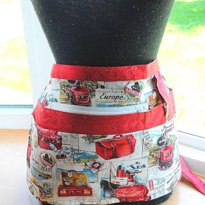 Zipper Vendor Apron, European Travelers, 8 Pockets , Server, Teacher, Farmer’s Market