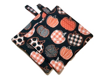 Quilted Pot Holders Set of 2 Autumn Pumpkins