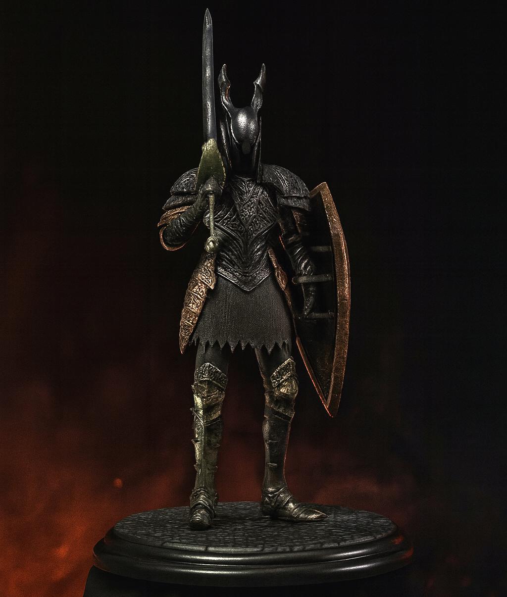Dark Souls Figure – Black Knight with Sword – Gamer Statue Collectible Decor High-Quality Decor For Fans
