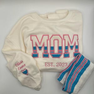 Embroidered Mom Baby Hospital Blanket Fleece Sweatshirt