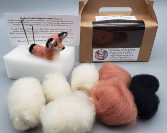 Two Little Foxes- Needle Felting Kit
