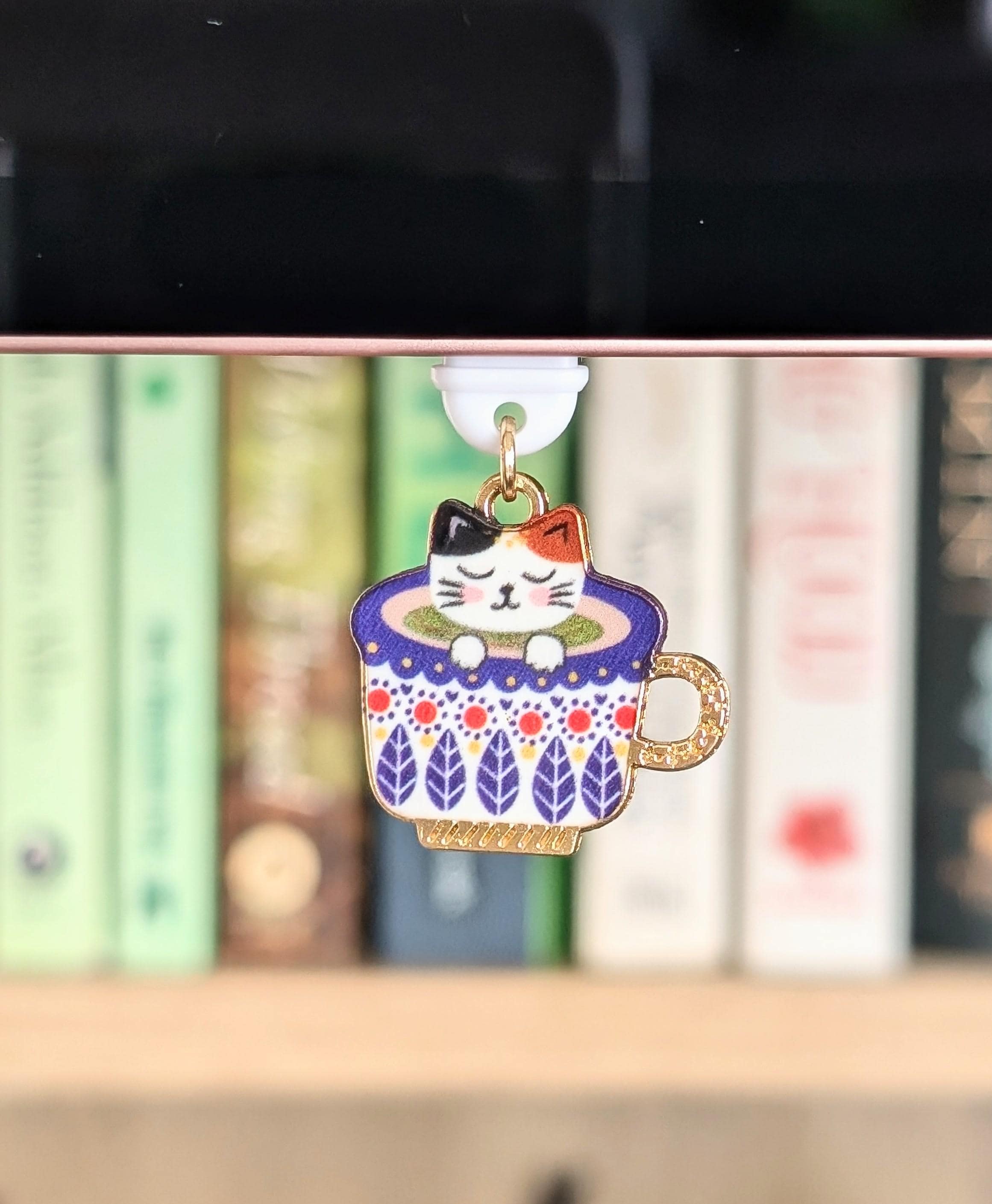 Cats in Teacup Charms
