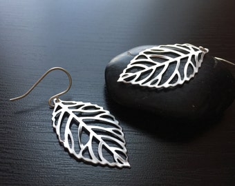 Statement Modern Minimal Geometric Filigree Leaf Silver Earrings, Gift for women, sister, mom, aunt, girlfriend, wife